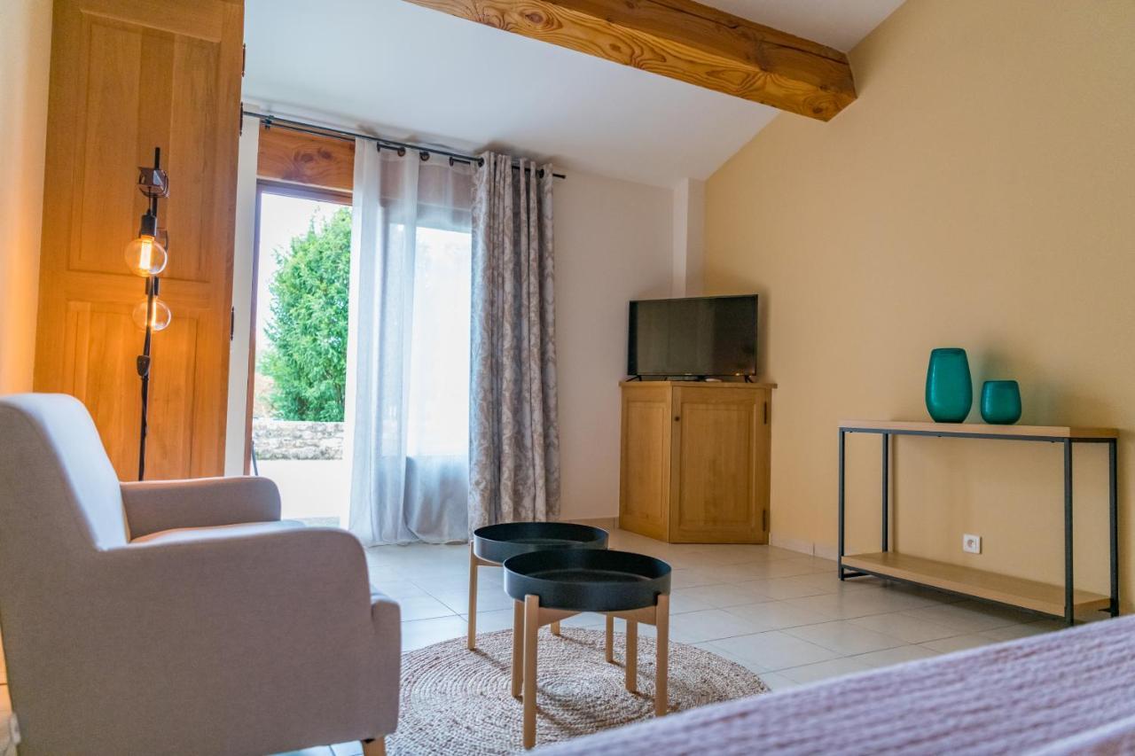 Sur Les Hauteurs Du Luberon-Chez Lisett Bed & Breakfast Caseneuve Exterior photo