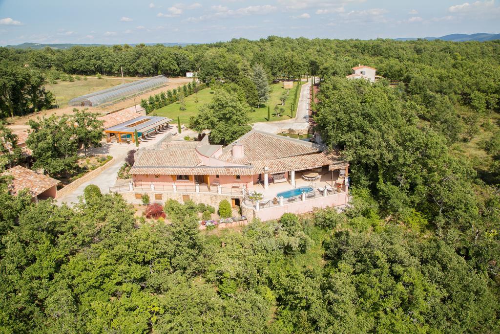 Sur Les Hauteurs Du Luberon-Chez Lisett Bed & Breakfast Caseneuve Room photo